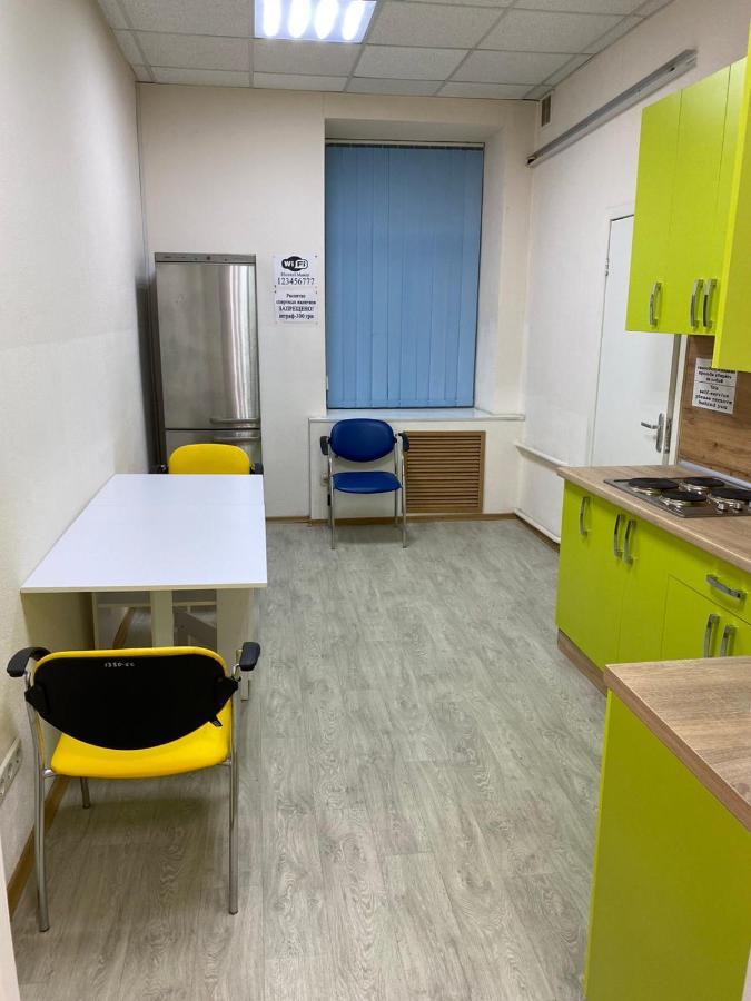 Хостел Мажор Kharkiv Eksteriør billede